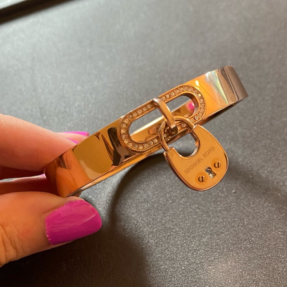 Michael Kors Padlock Bracelet - Picture 4 of 4
